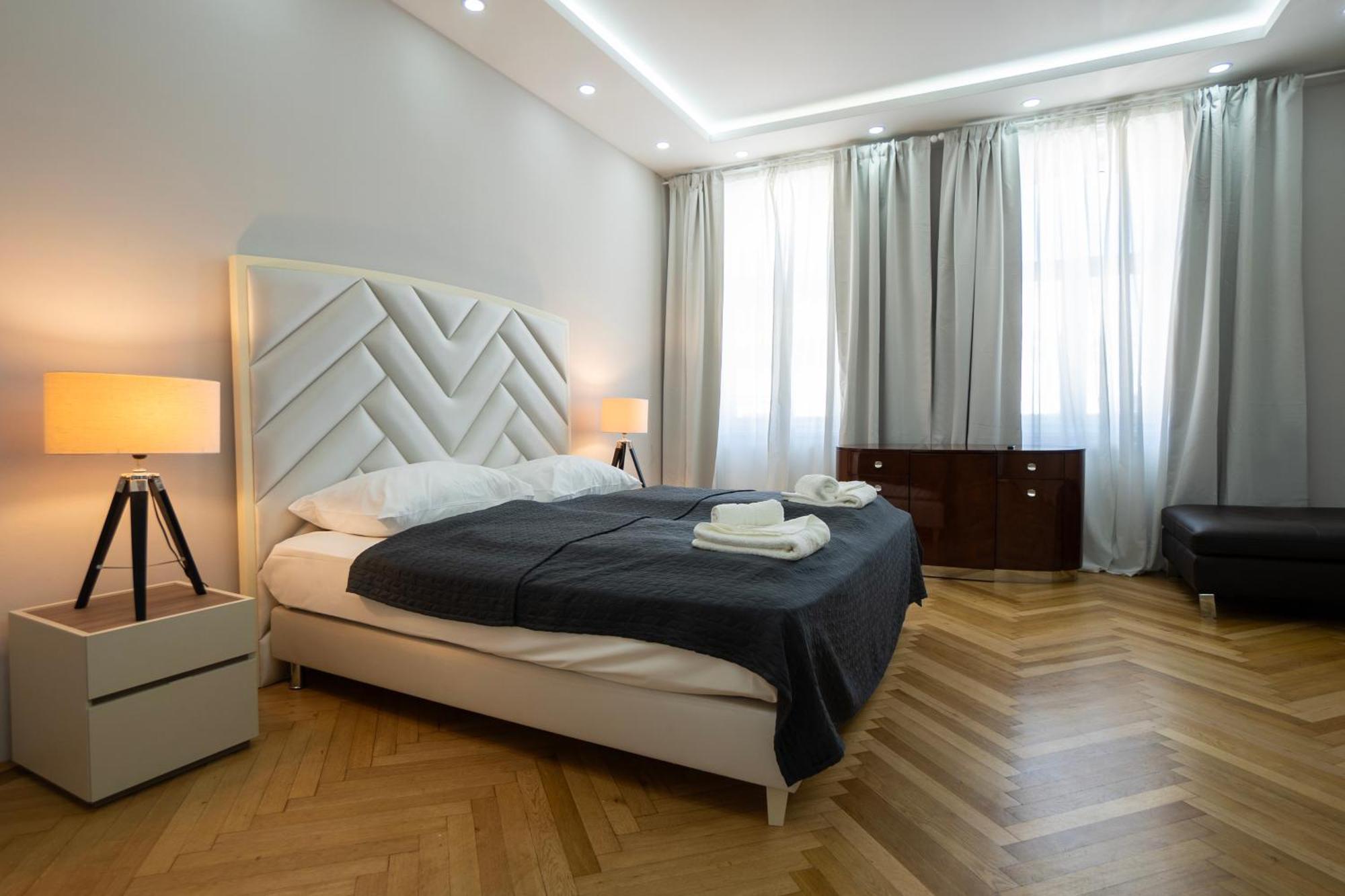 Charming 2-Room Apartment With Balcony, 15 Min To Center Viena Exterior foto
